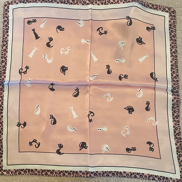 100% Silk Scarf SilkSilky Cats Leopard Print Border Square NWT - Picture 4 of 13